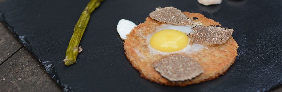 Croustillants d’œufs de caille truffés
